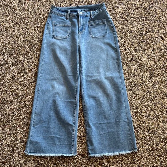 Dokotoo Wide Leg Jean - Picture 2 of 6